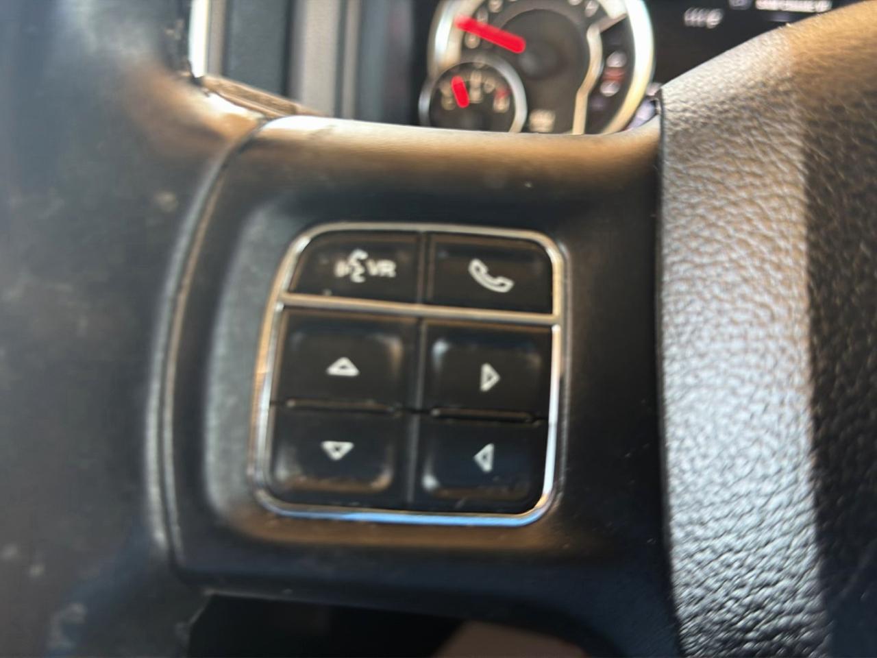 RAM 1500 Big Horn 4x4 Crew Cab 5'7" Box 2018