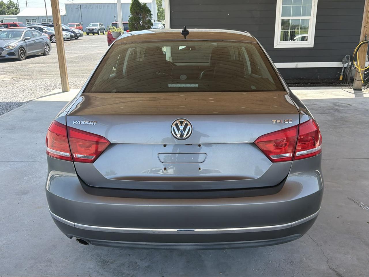Volkswagen Passat 4dr Sdn 1.8T Auto Sport PZEV 2015
