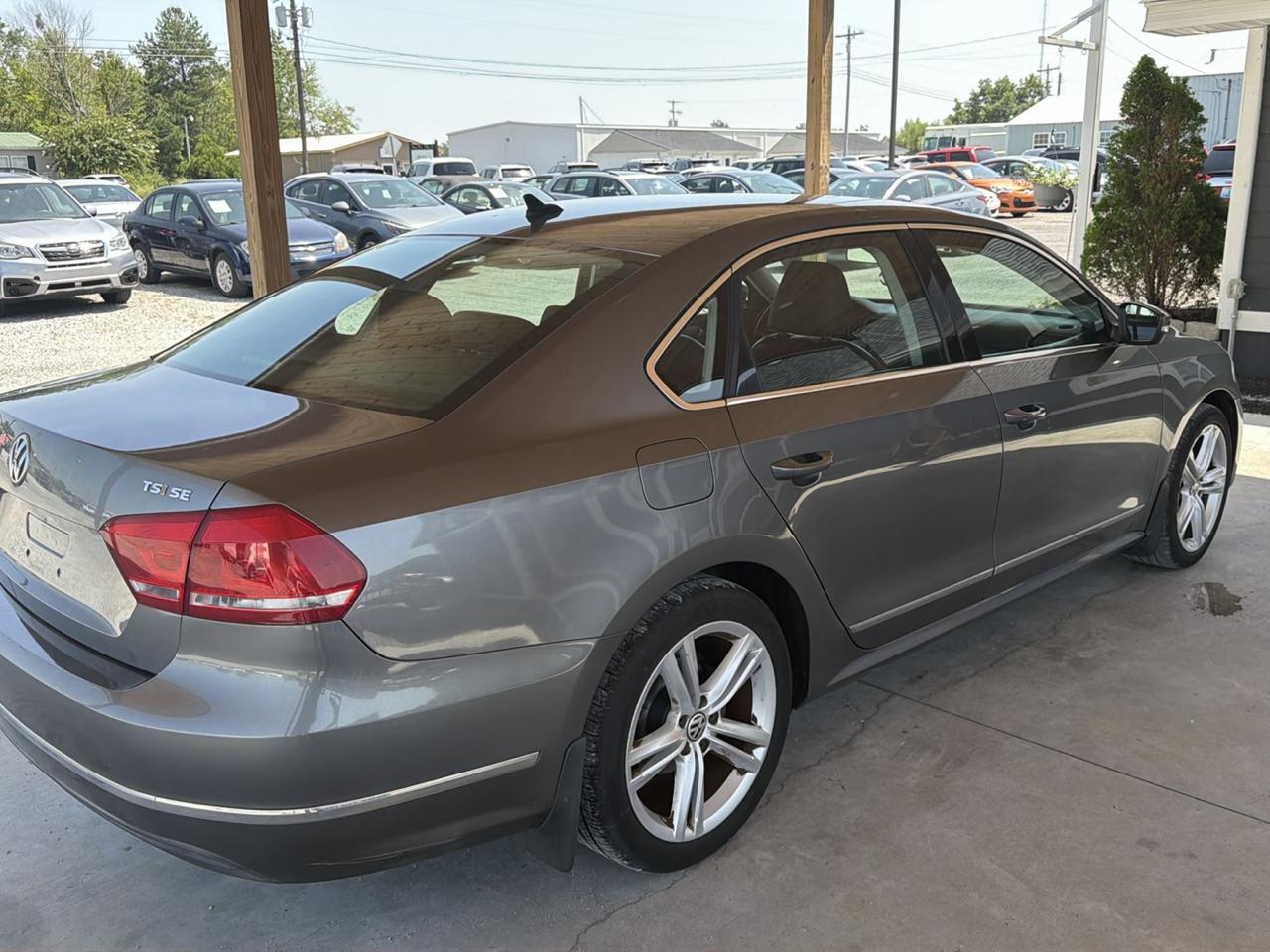 Volkswagen Passat 4dr Sdn 1.8T Auto Sport PZEV 2015