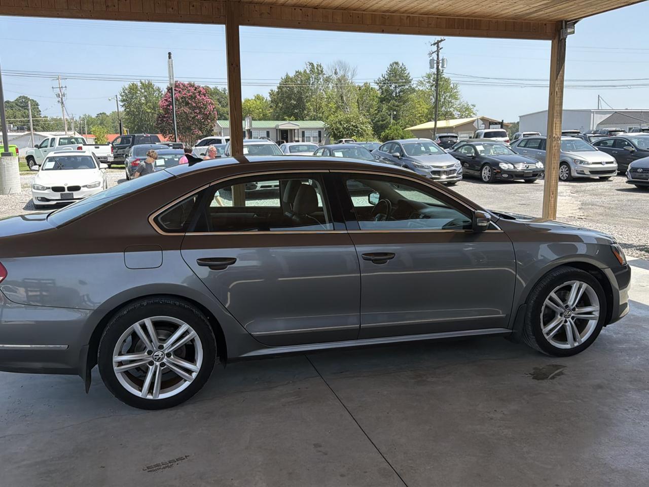Volkswagen Passat 4dr Sdn 1.8T Auto Sport PZEV 2015