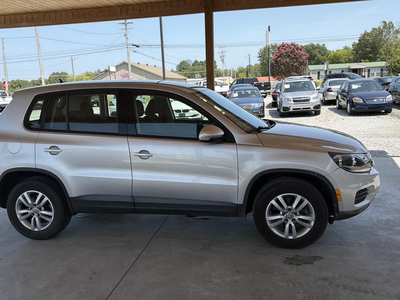 Volkswagen Tiguan 2WD 4dr Auto R-Line 2014