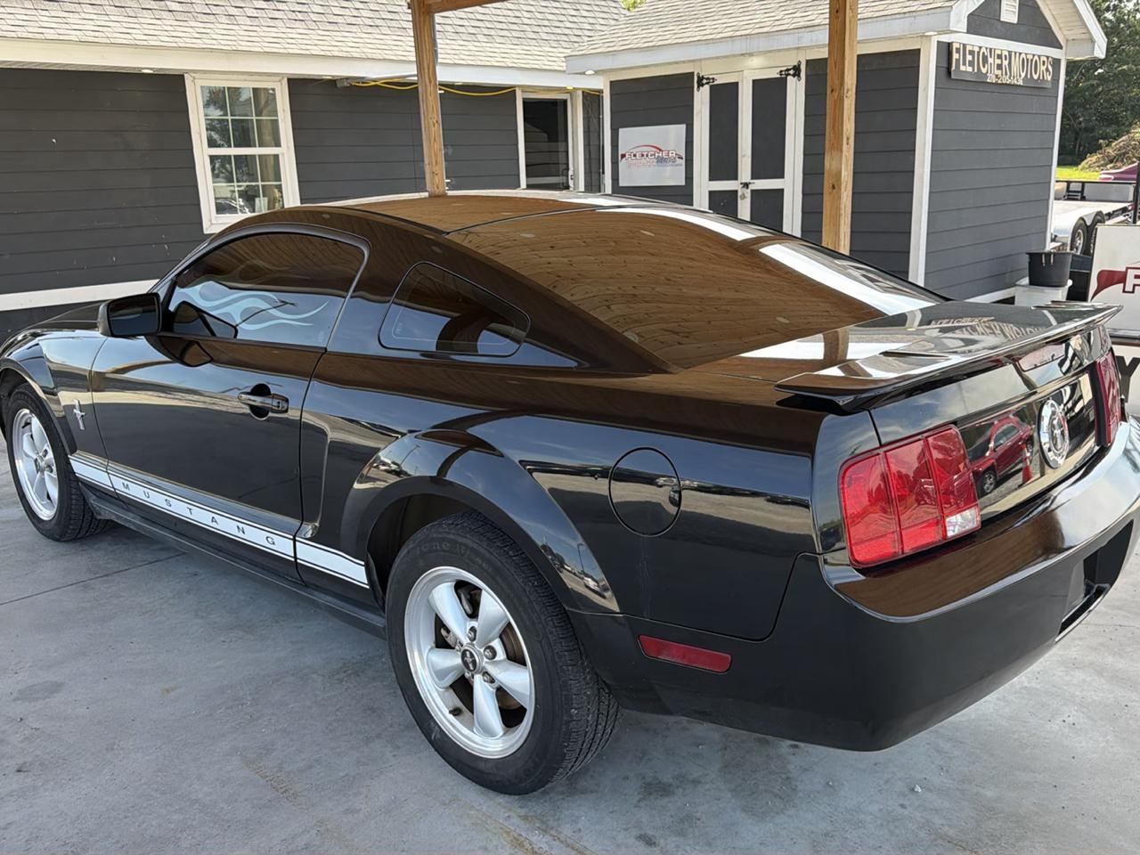 Ford Mustang 2dr Cpe Premium 2008