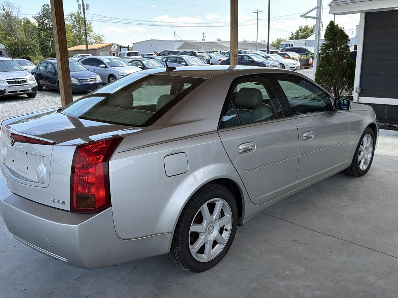 Cadillac CTS 4dr Sdn 3.6L 2005