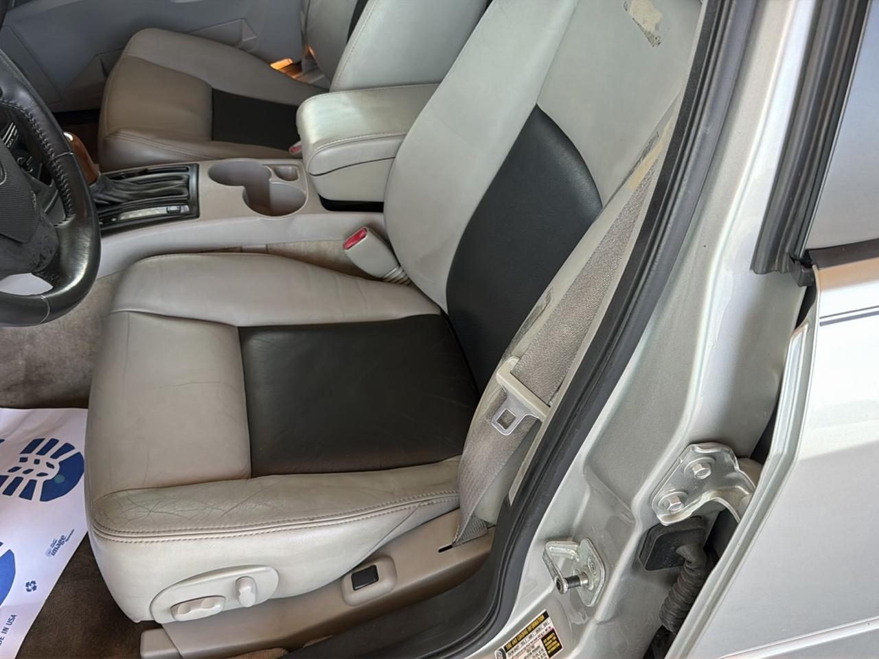 Cadillac CTS 4dr Sdn 3.6L 2005