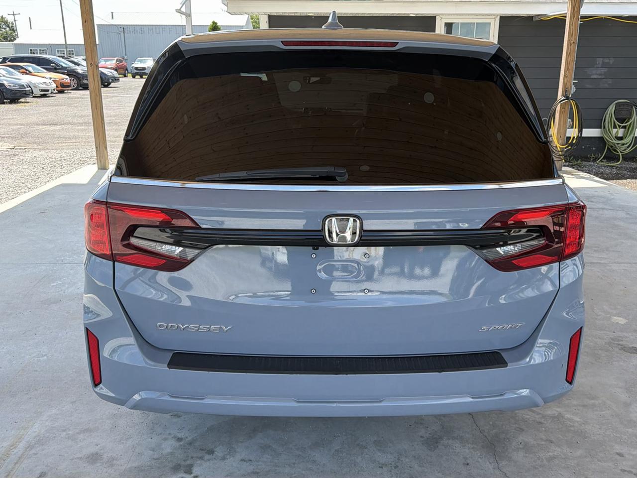 Honda Odyssey Sport-L Auto 2025