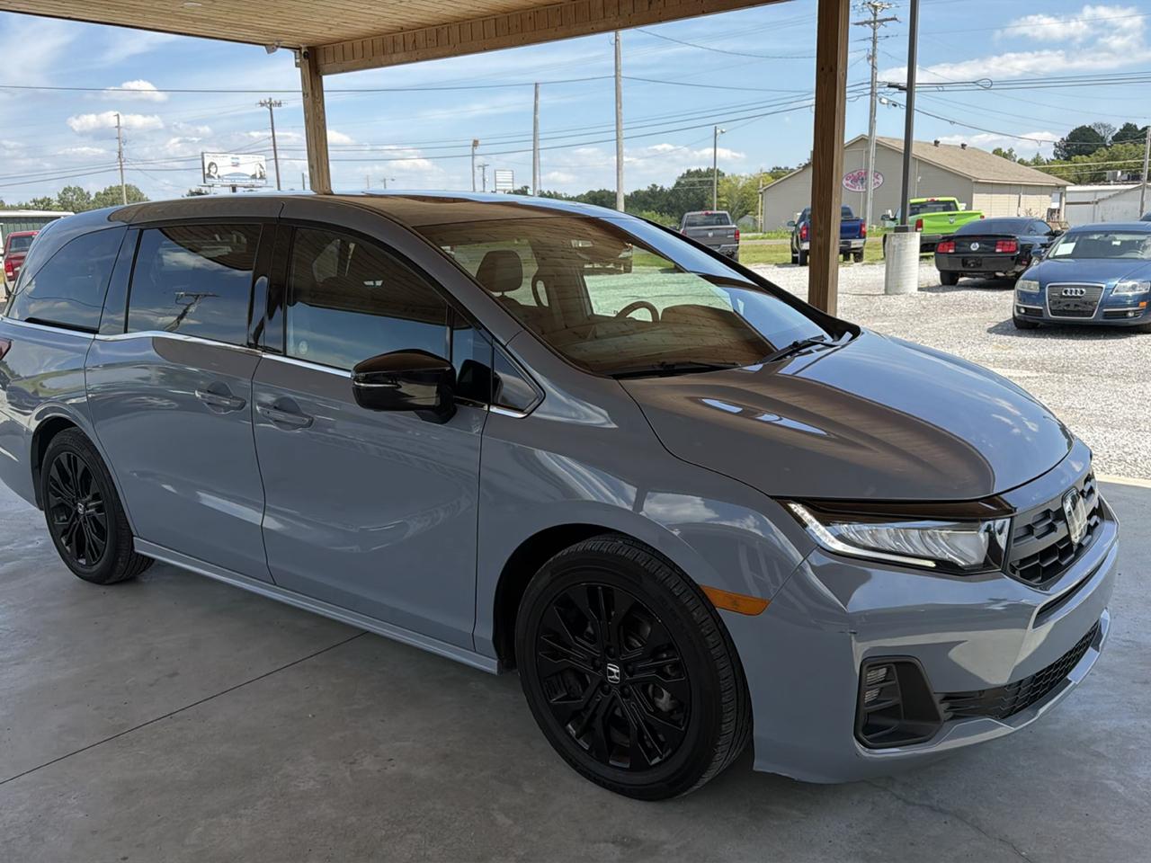 Honda Odyssey Sport-L Auto 2025