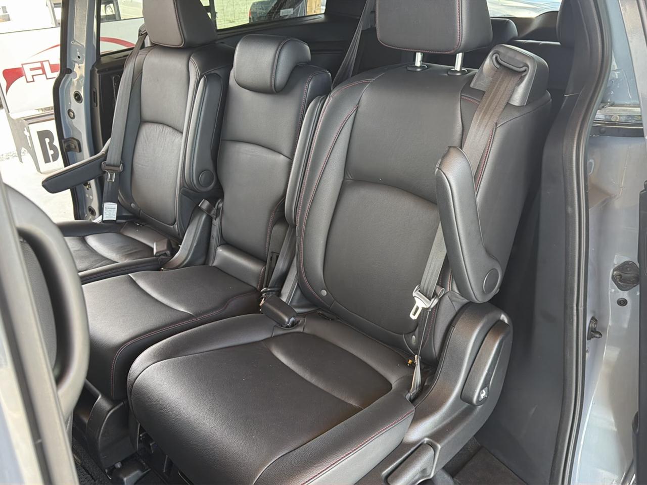 Honda Odyssey Sport-L Auto 2025