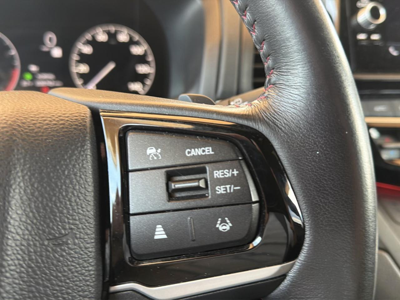 Honda Odyssey Sport-L Auto 2025