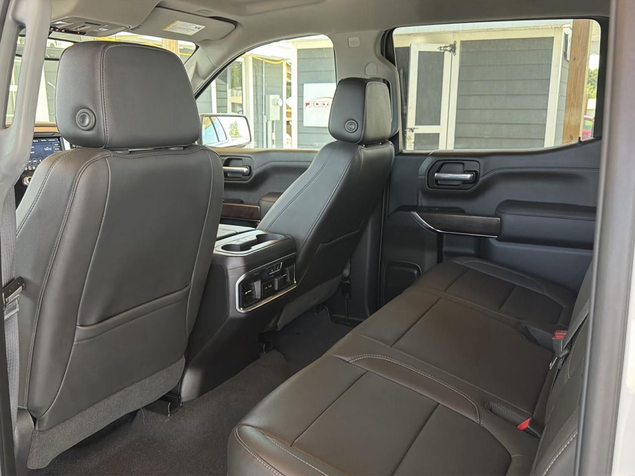 GMC Sierra 1500 4WD Crew Cab 157" SLT 2020