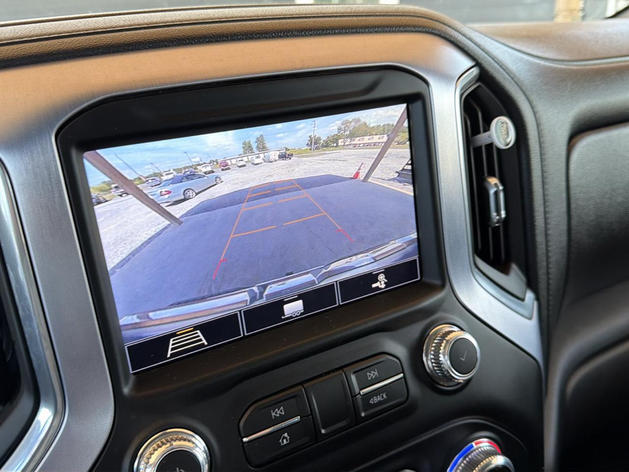 GMC Sierra 1500 4WD Crew Cab 157" SLT 2020