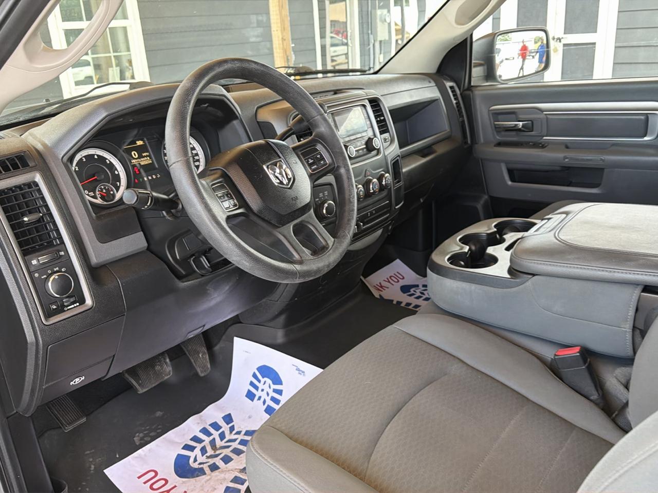 RAM 1500 4WD Reg Cab 140.5" Tradesman 2013