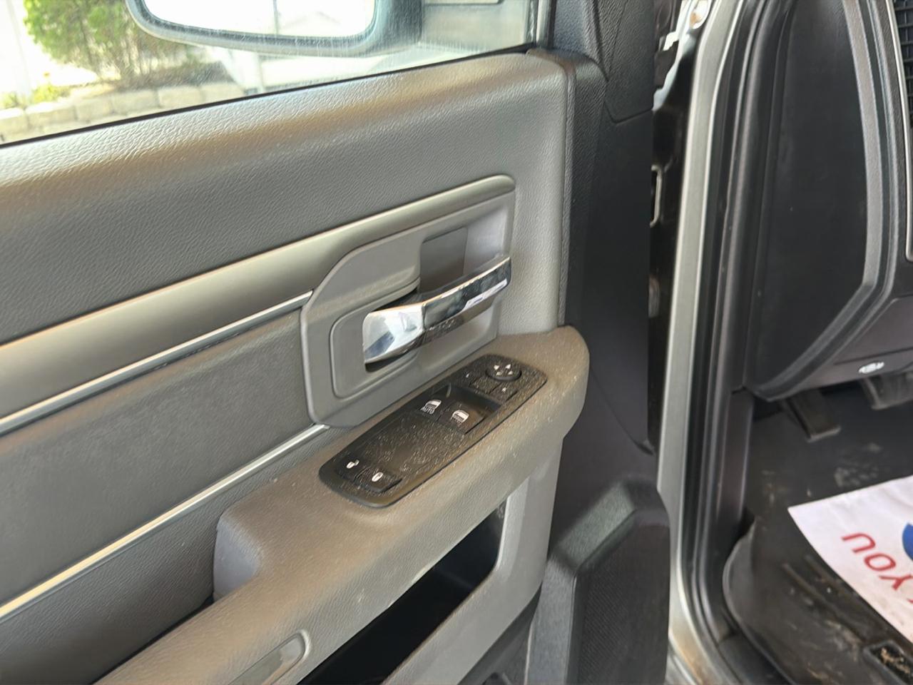 RAM 1500 4WD Reg Cab 140.5" Tradesman 2013