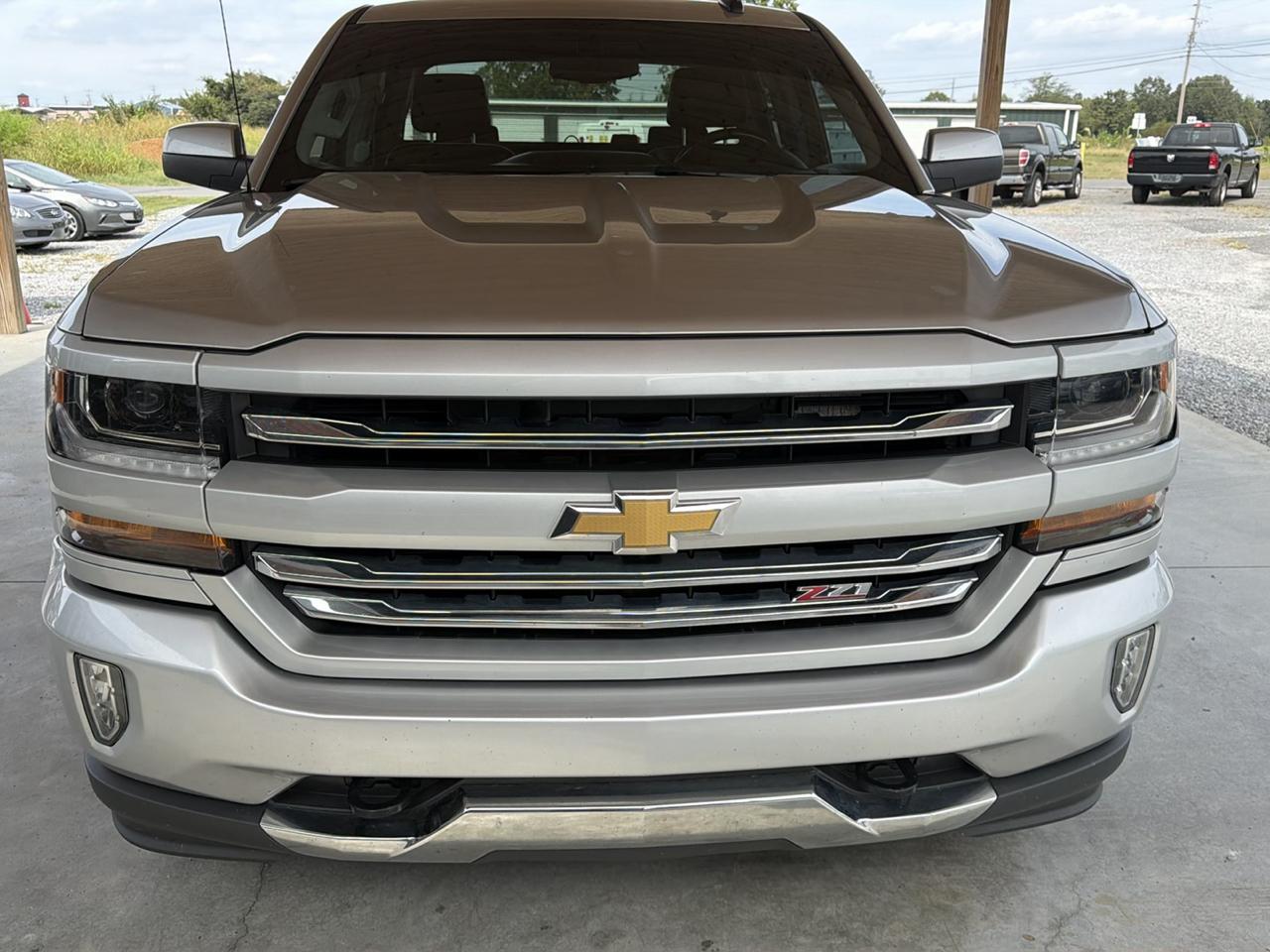 Chevrolet Silverado 1500 4WD Crew Cab 143.5" LT w/2LT 2018