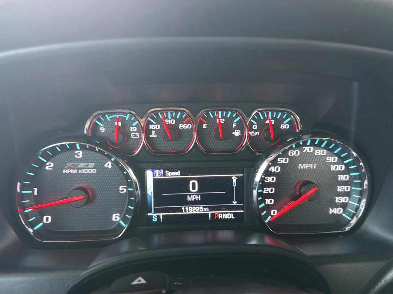 Chevrolet Silverado 1500 4WD Crew Cab 143.5" LT w/2LT 2018