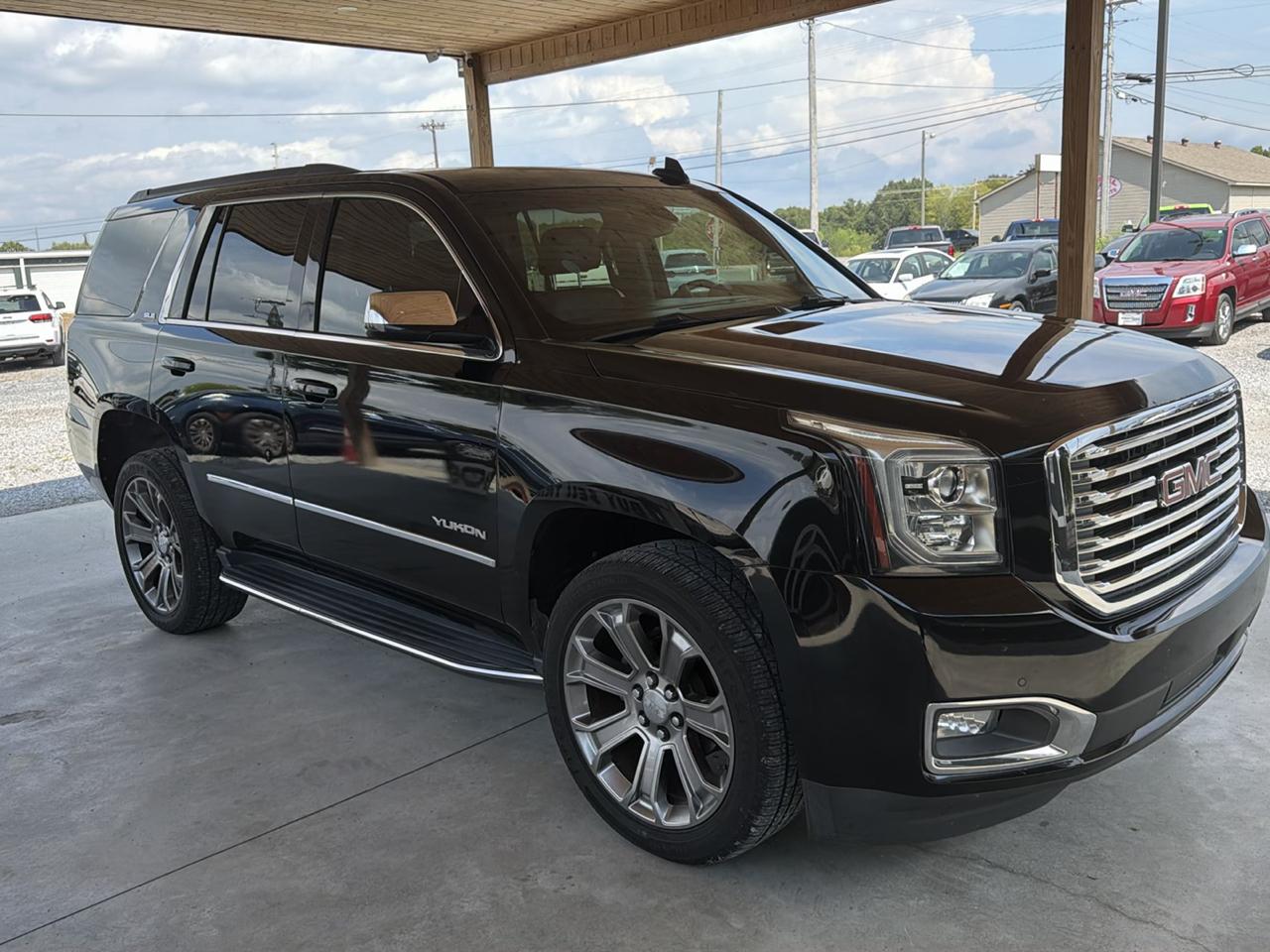 GMC Yukon 2WD 4dr SLE 2015