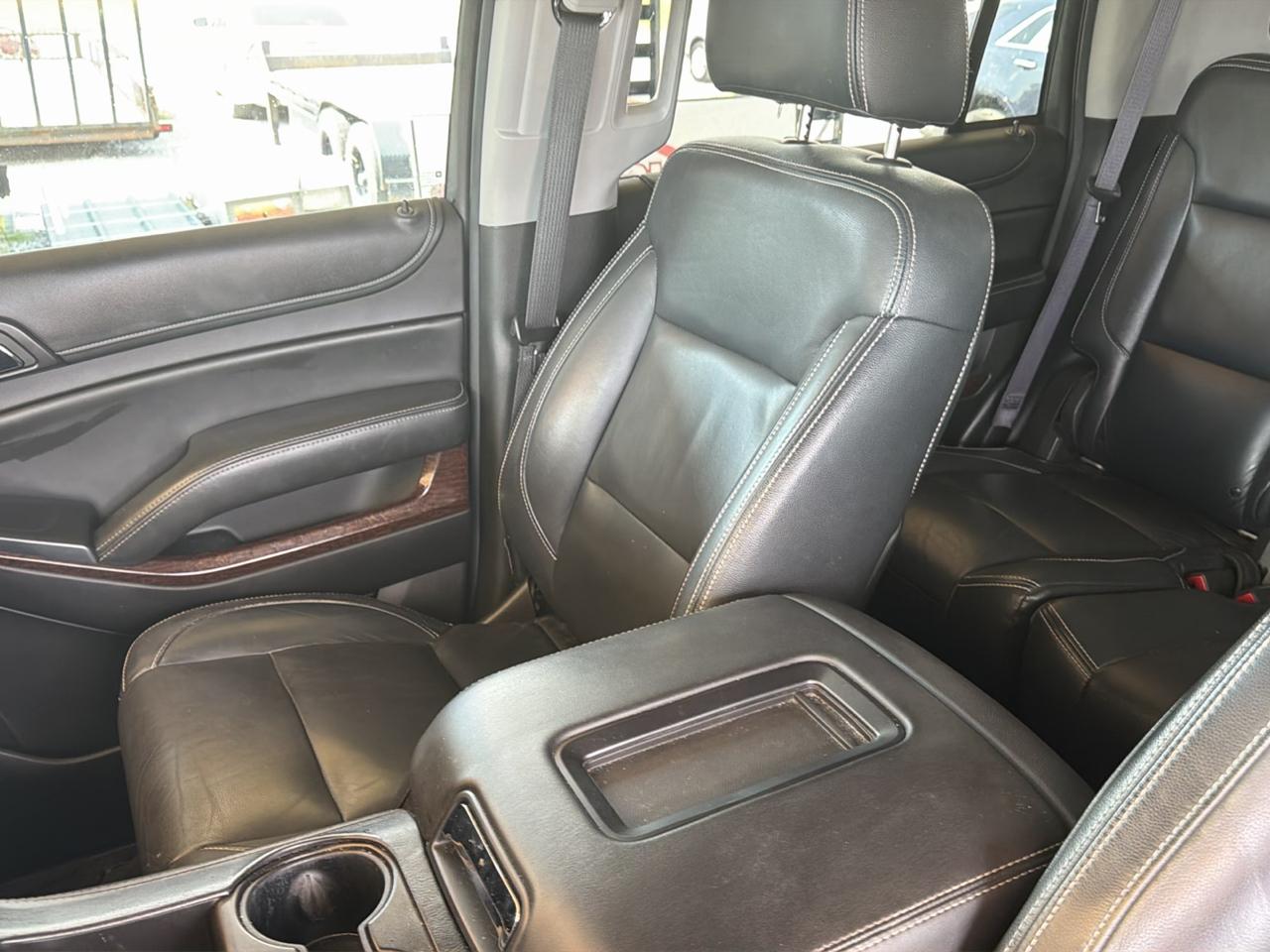 GMC Yukon 2WD 4dr SLE 2015
