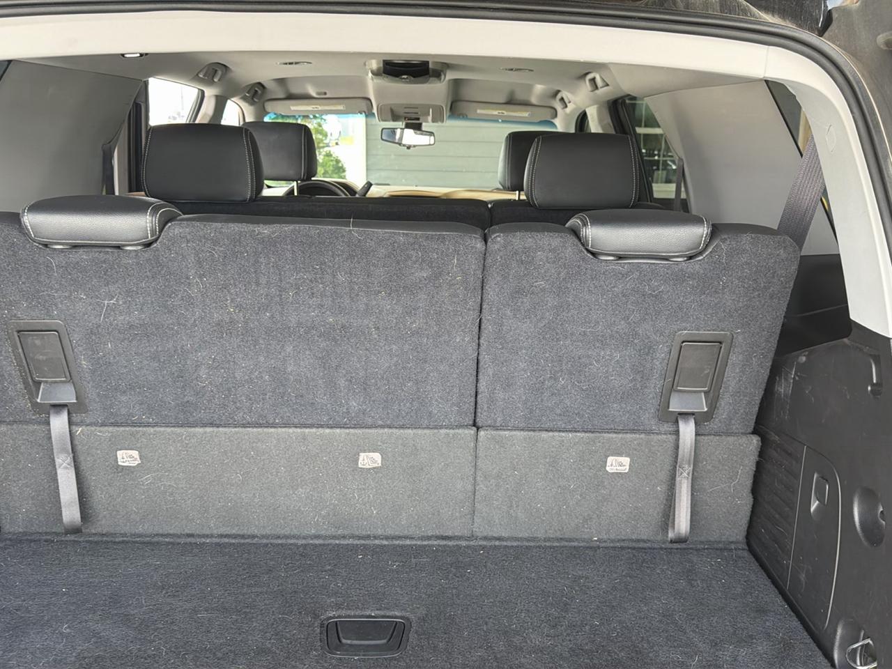 GMC Yukon 2WD 4dr SLE 2015