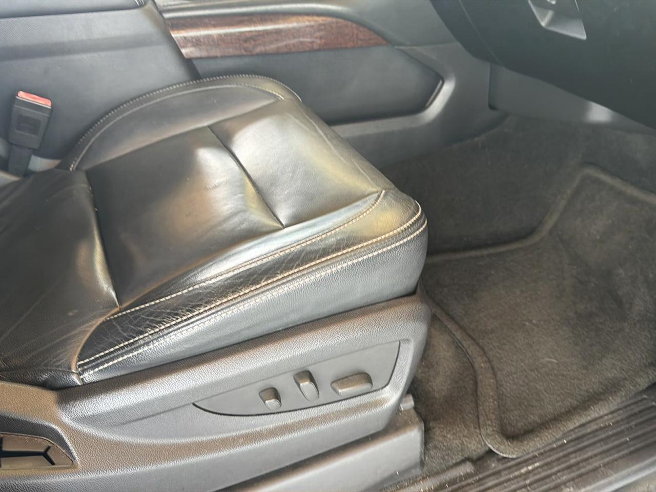 GMC Yukon 2WD 4dr SLE 2015