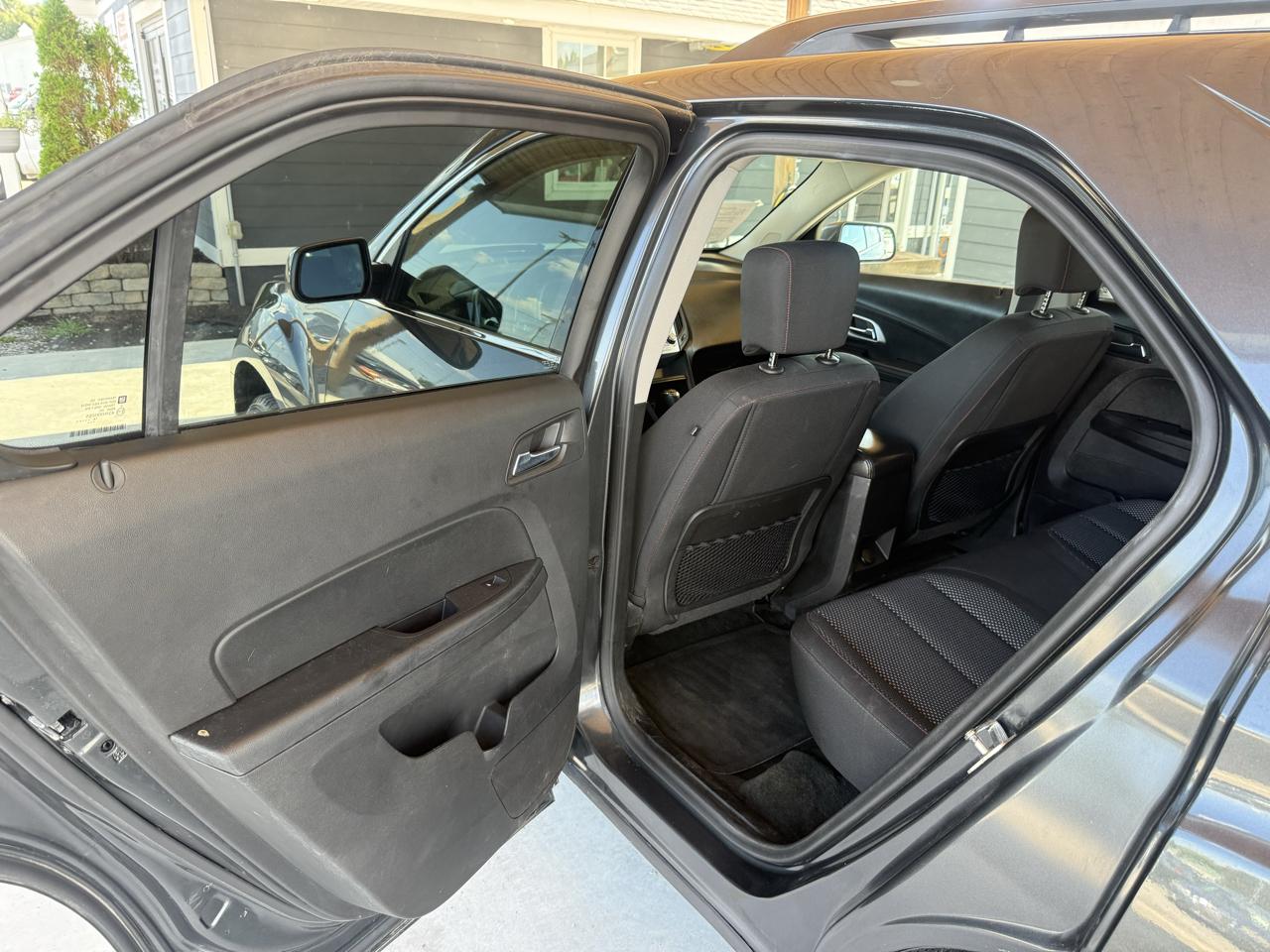 Chevrolet Equinox FWD 4dr LT w/1LT 2017