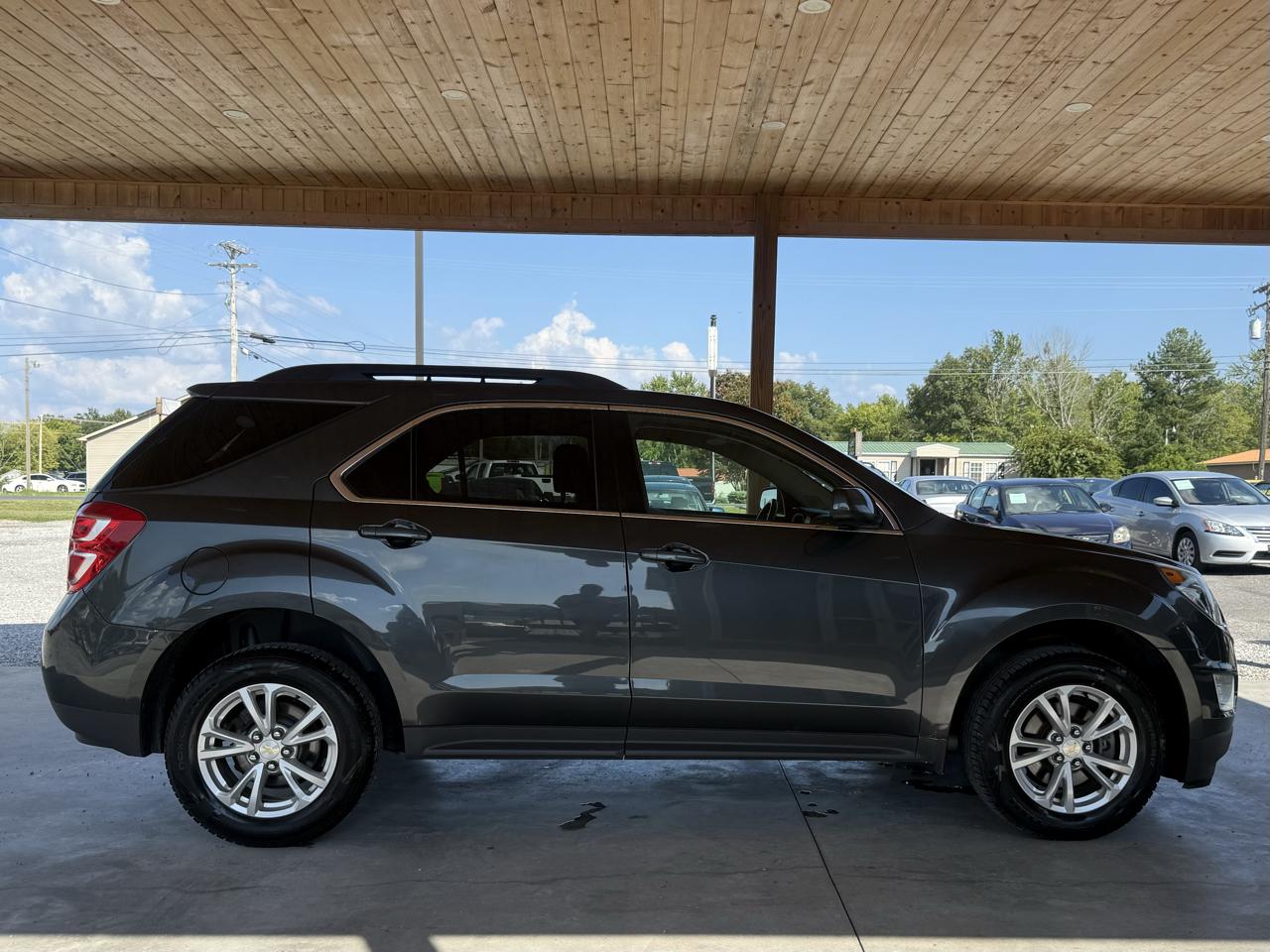Chevrolet Equinox FWD 4dr LT w/1LT 2017