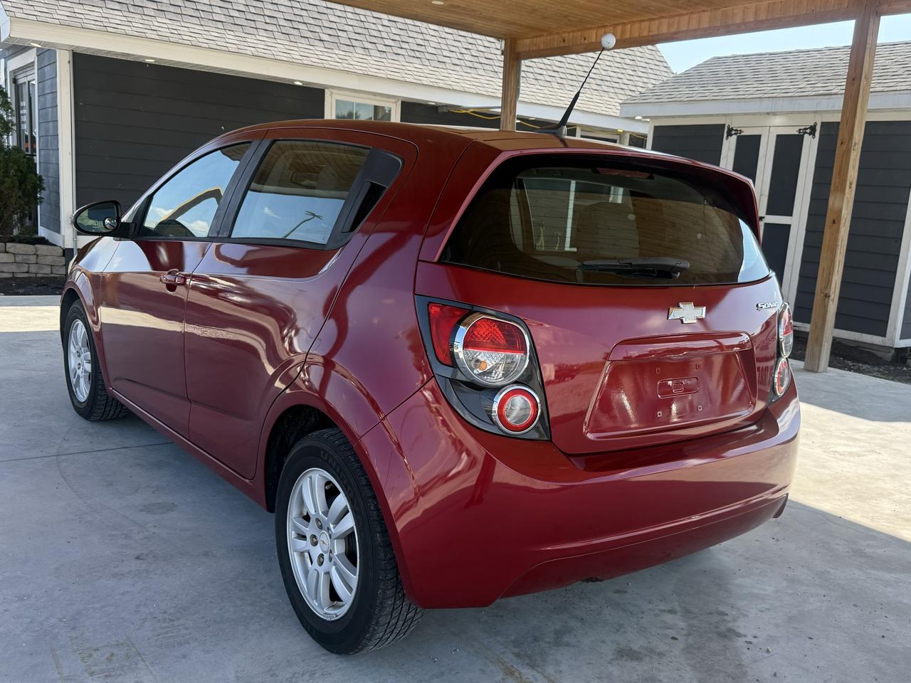 Chevrolet Sonic 5dr HB LS 2LS 2012