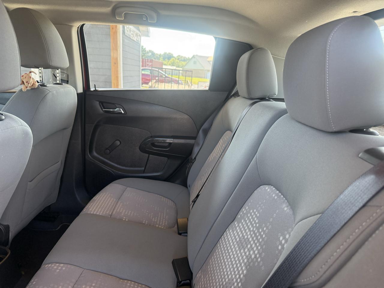 Chevrolet Sonic 5dr HB LS 2LS 2012