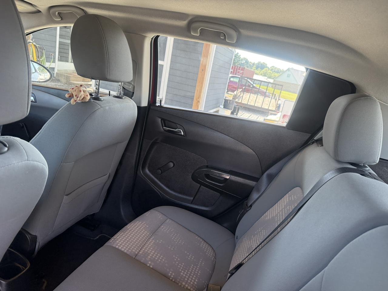 Chevrolet Sonic 5dr HB LS 2LS 2012
