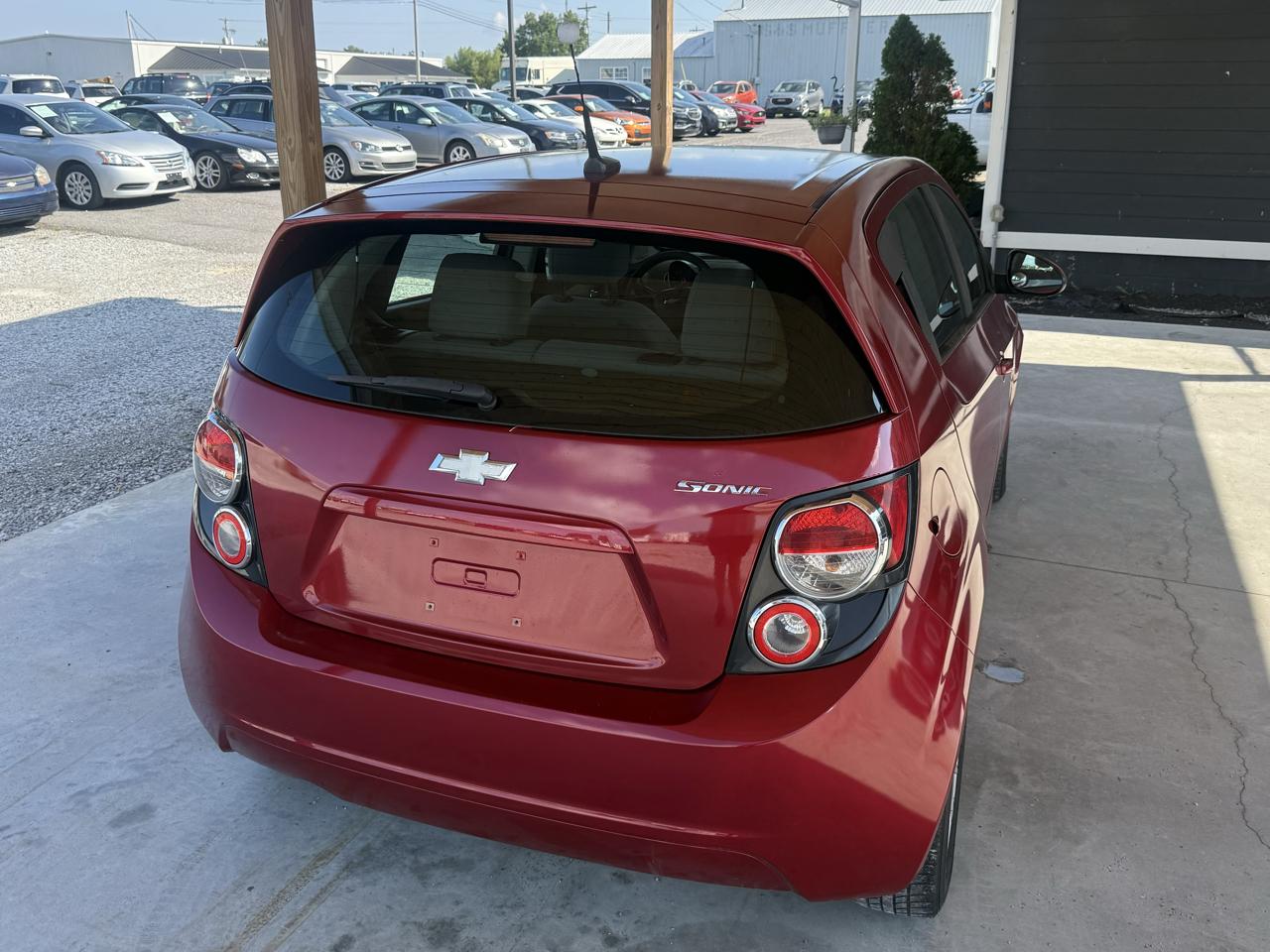Chevrolet Sonic 5dr HB LS 2LS 2012