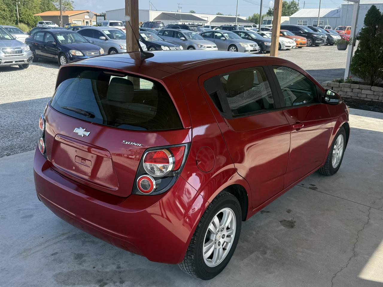 Chevrolet Sonic 5dr HB LS 2LS 2012