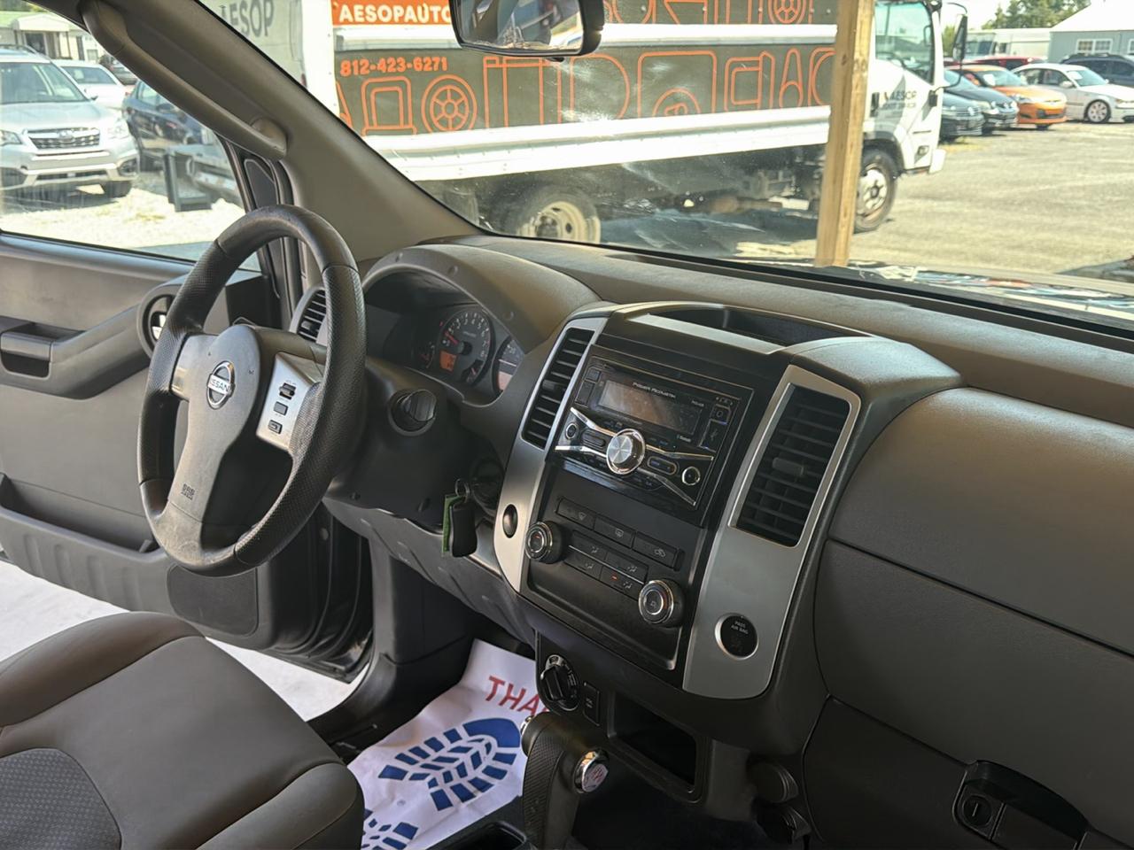 Nissan Xterra 4WD 4dr Auto S 2011