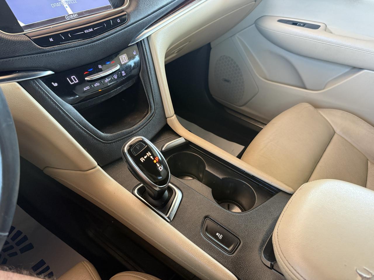 Cadillac XT5 FWD 4dr Luxury 2017
