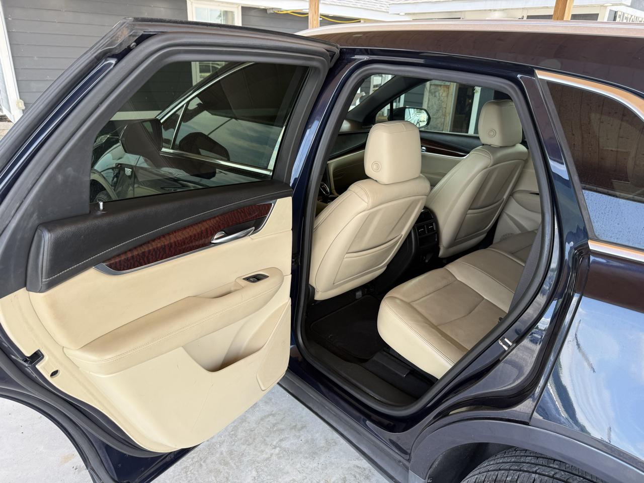 Cadillac XT5 FWD 4dr Luxury 2017