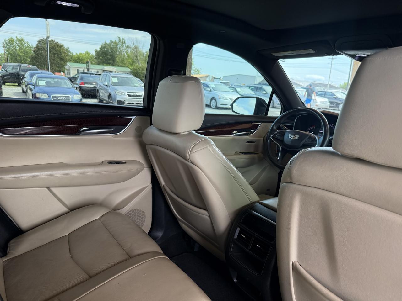 Cadillac XT5 FWD 4dr Luxury 2017
