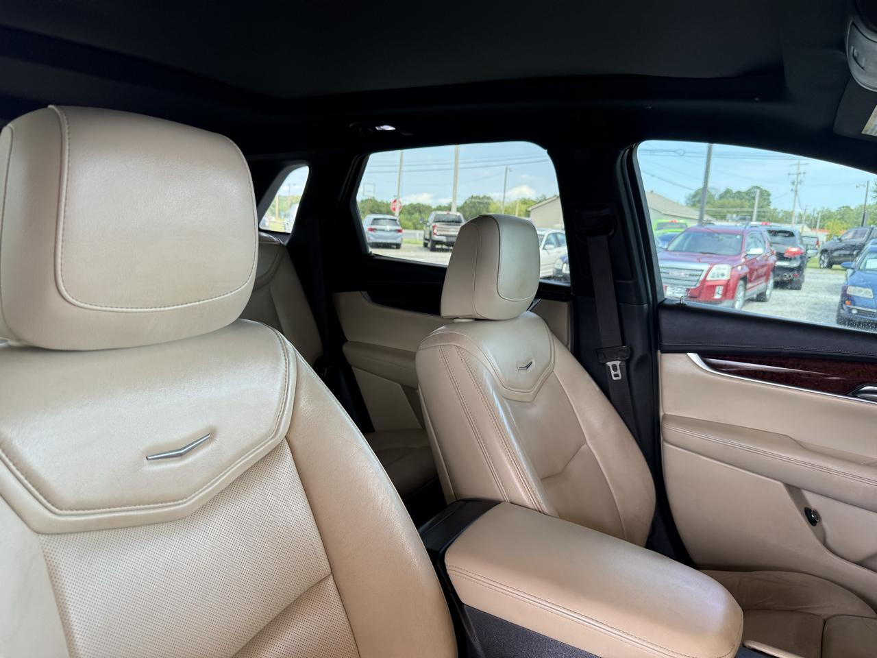 Cadillac XT5 FWD 4dr Luxury 2017