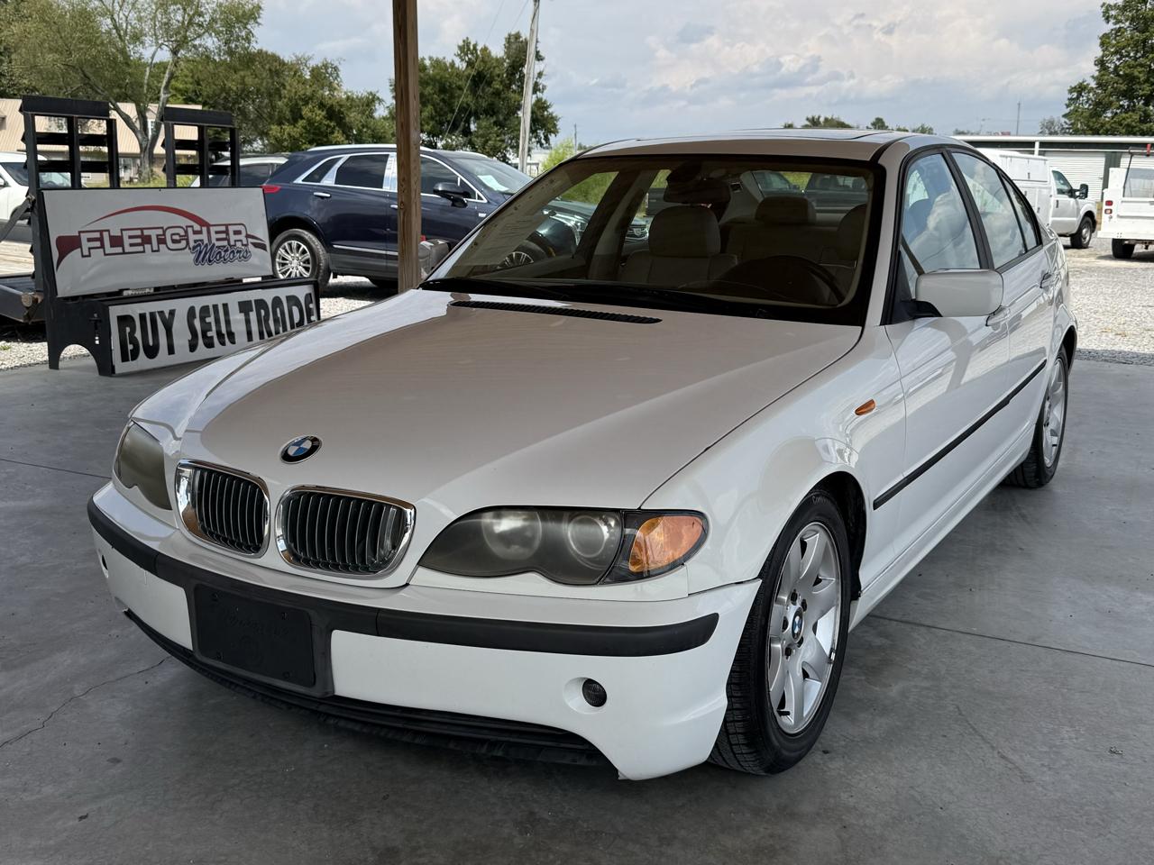 BMW 3 Series 325i 4dr Sdn RWD 2003