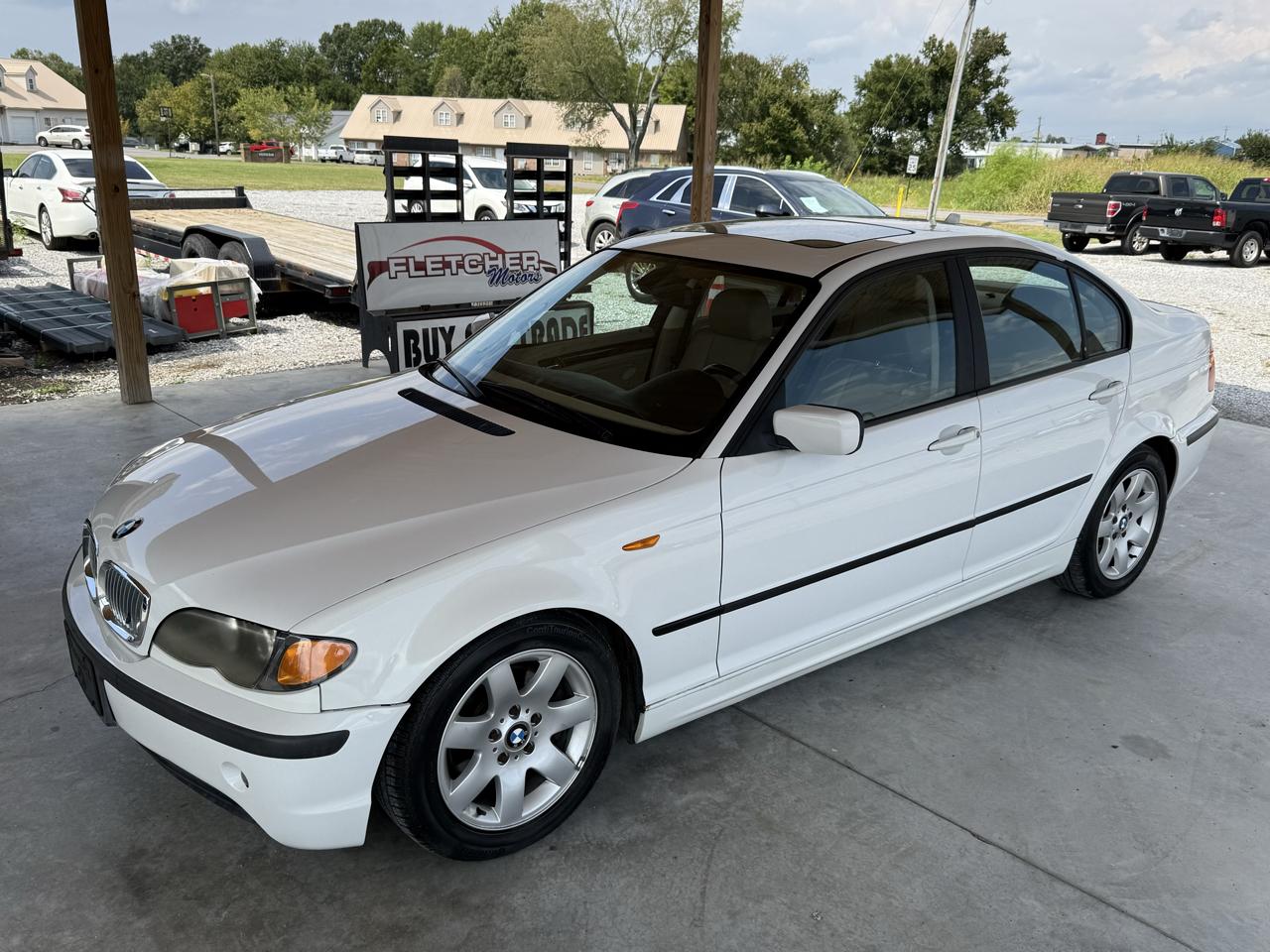 BMW 3 Series 325i 4dr Sdn RWD 2003