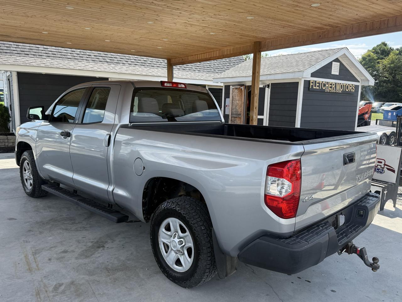 Toyota Tundra 4WD Truck Double Cab 4.6L V8 6-Spd AT SR5 (Natl) 2014
