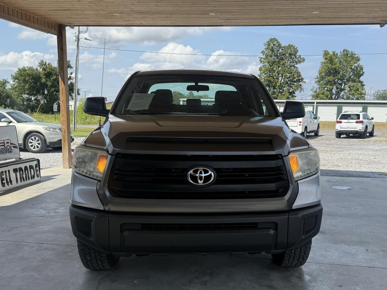 Toyota Tundra 4WD Truck Double Cab 4.6L V8 6-Spd AT SR5 (Natl) 2014