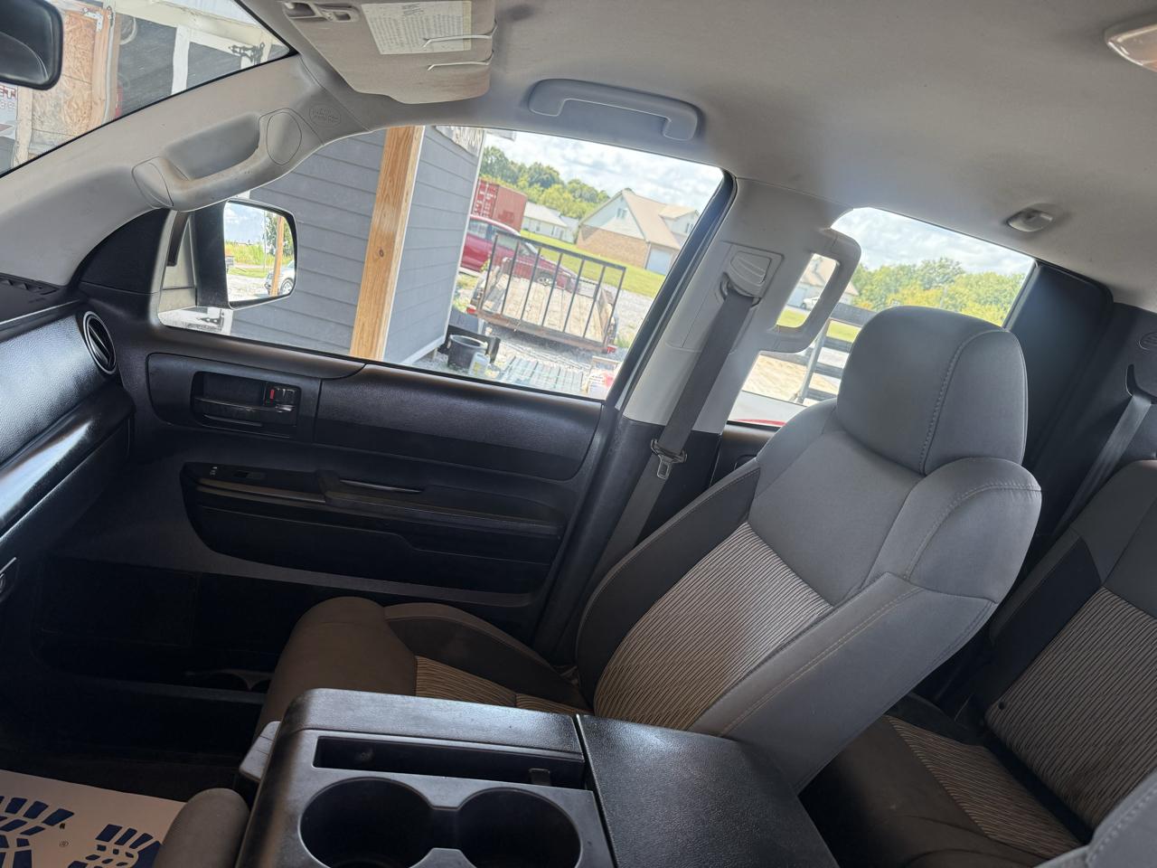 Toyota Tundra 4WD Truck Double Cab 4.6L V8 6-Spd AT SR5 (Natl) 2014