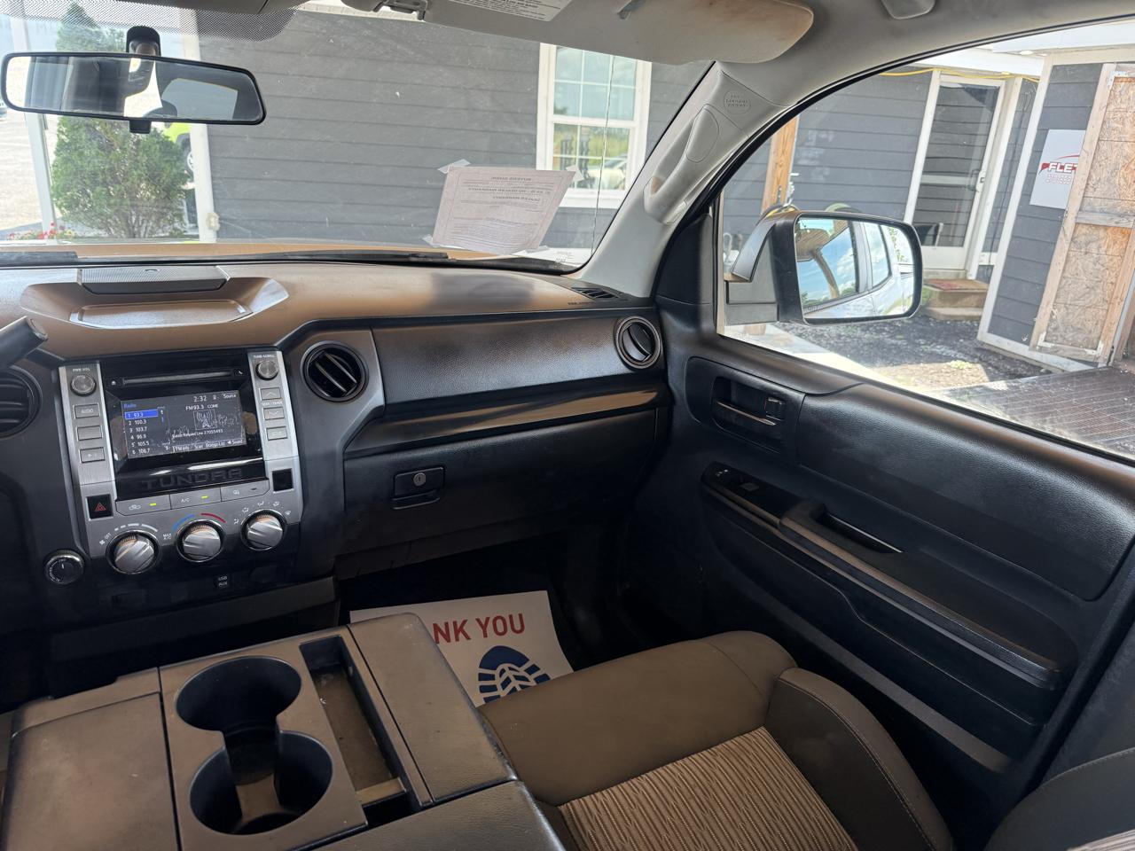 Toyota Tundra 4WD Truck Double Cab 4.6L V8 6-Spd AT SR5 (Natl) 2014