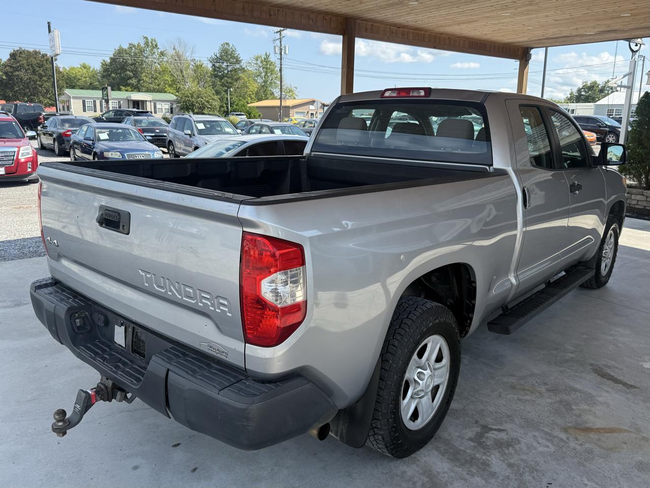 Toyota Tundra 4WD Truck Double Cab 4.6L V8 6-Spd AT SR5 (Natl) 2014