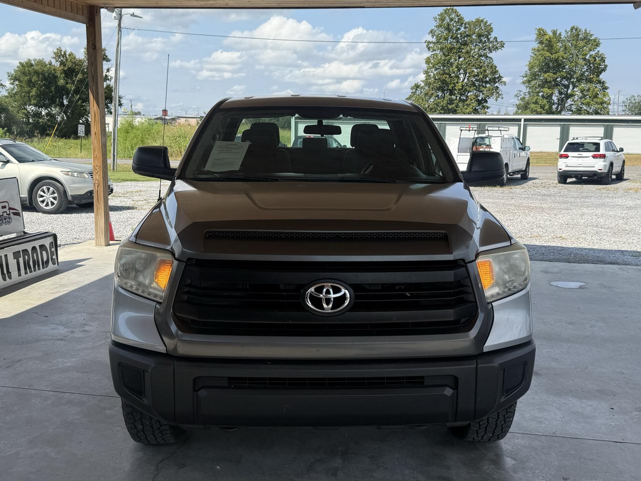 Toyota Tundra 4WD Truck Double Cab 4.6L V8 6-Spd AT SR5 (Natl) 2014