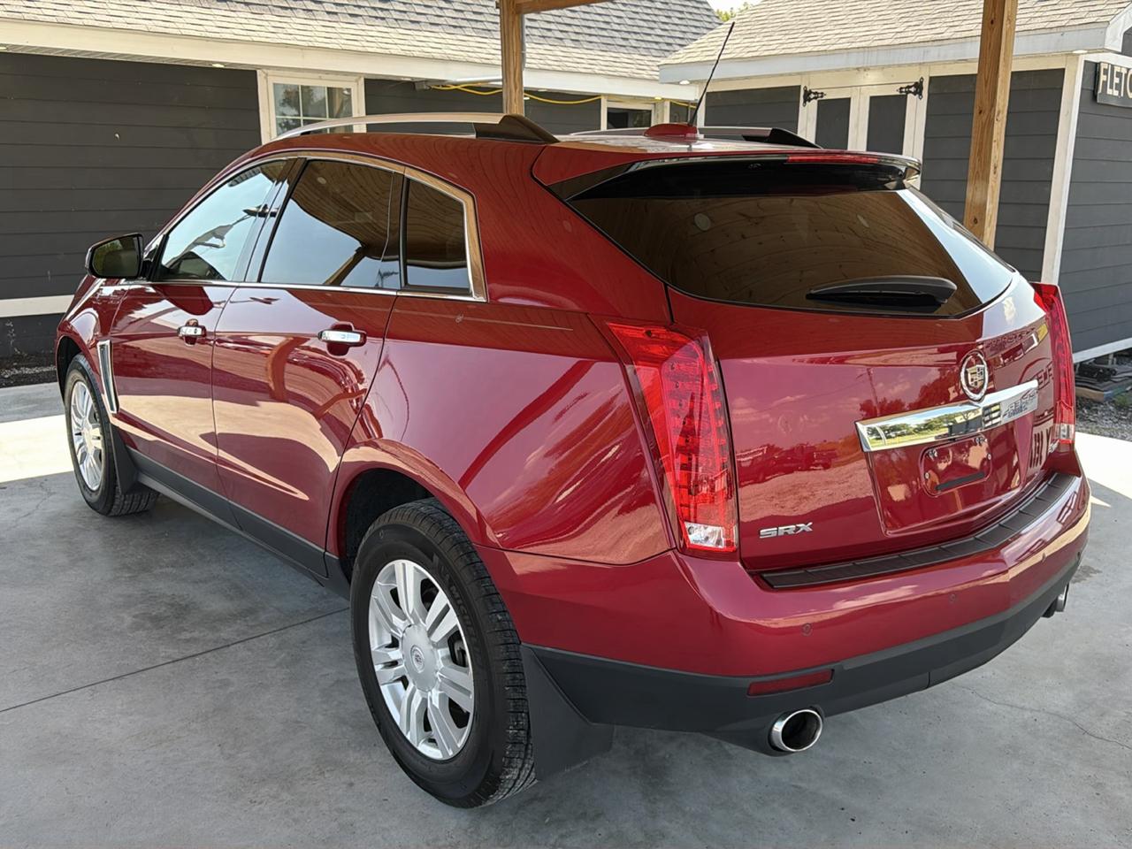 Cadillac SRX FWD 4dr Luxury Collection 2016
