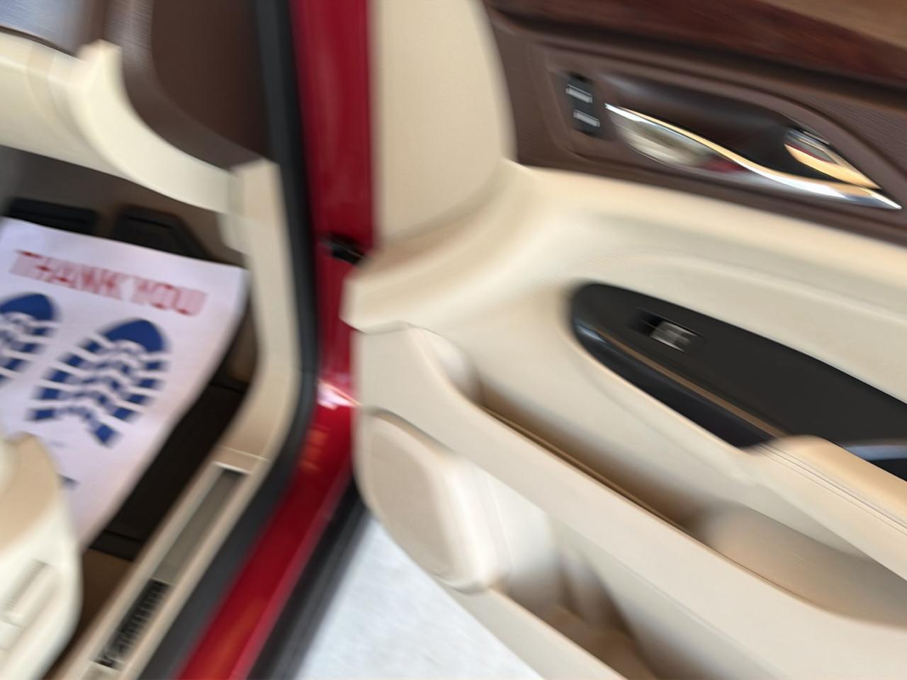 Cadillac SRX FWD 4dr Luxury Collection 2016