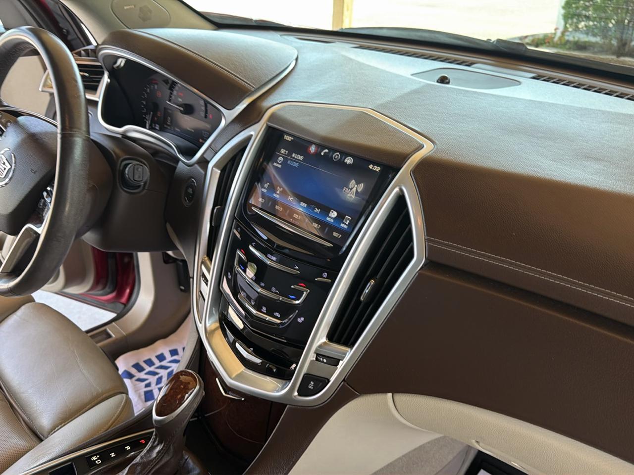 Cadillac SRX FWD 4dr Luxury Collection 2016