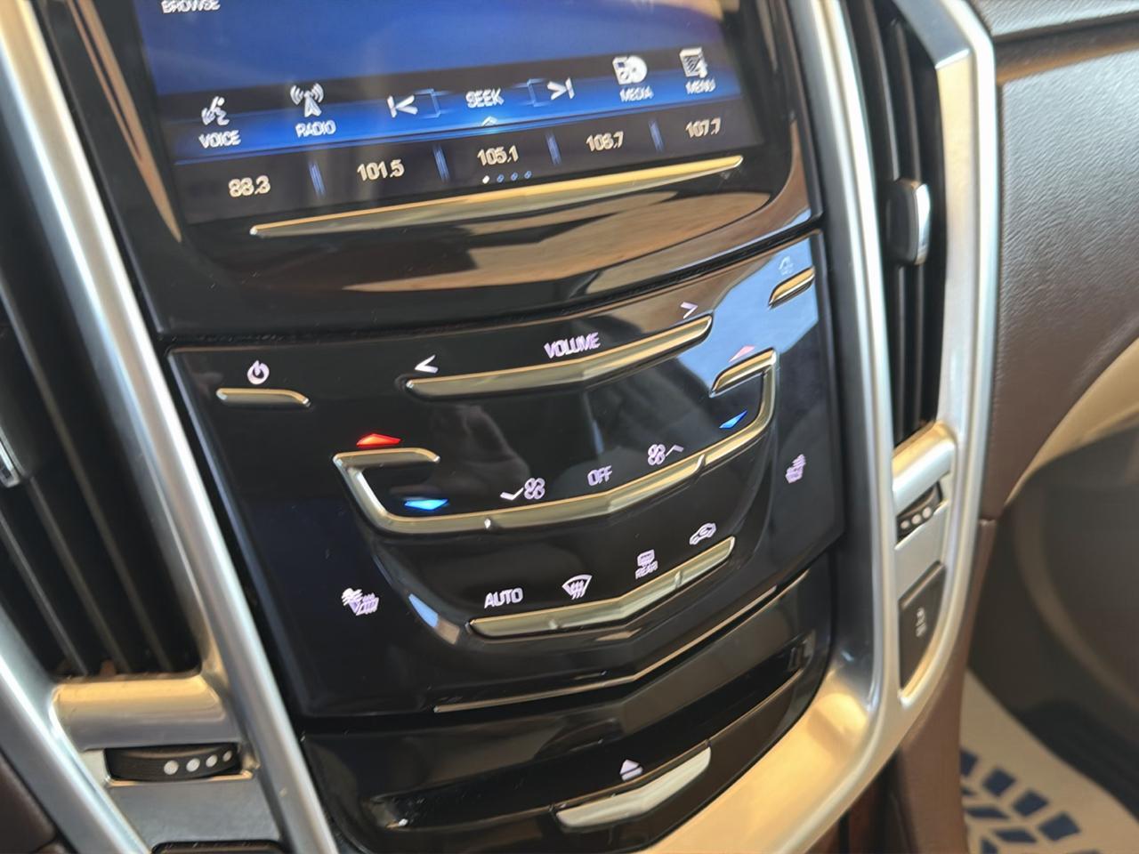 Cadillac SRX FWD 4dr Luxury Collection 2016