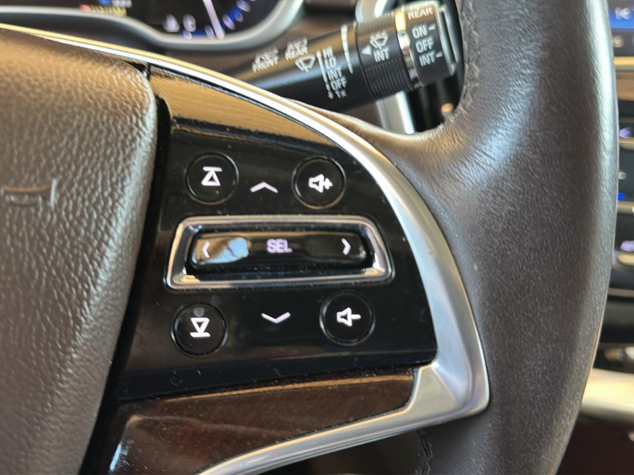 Cadillac SRX FWD 4dr Luxury Collection 2016