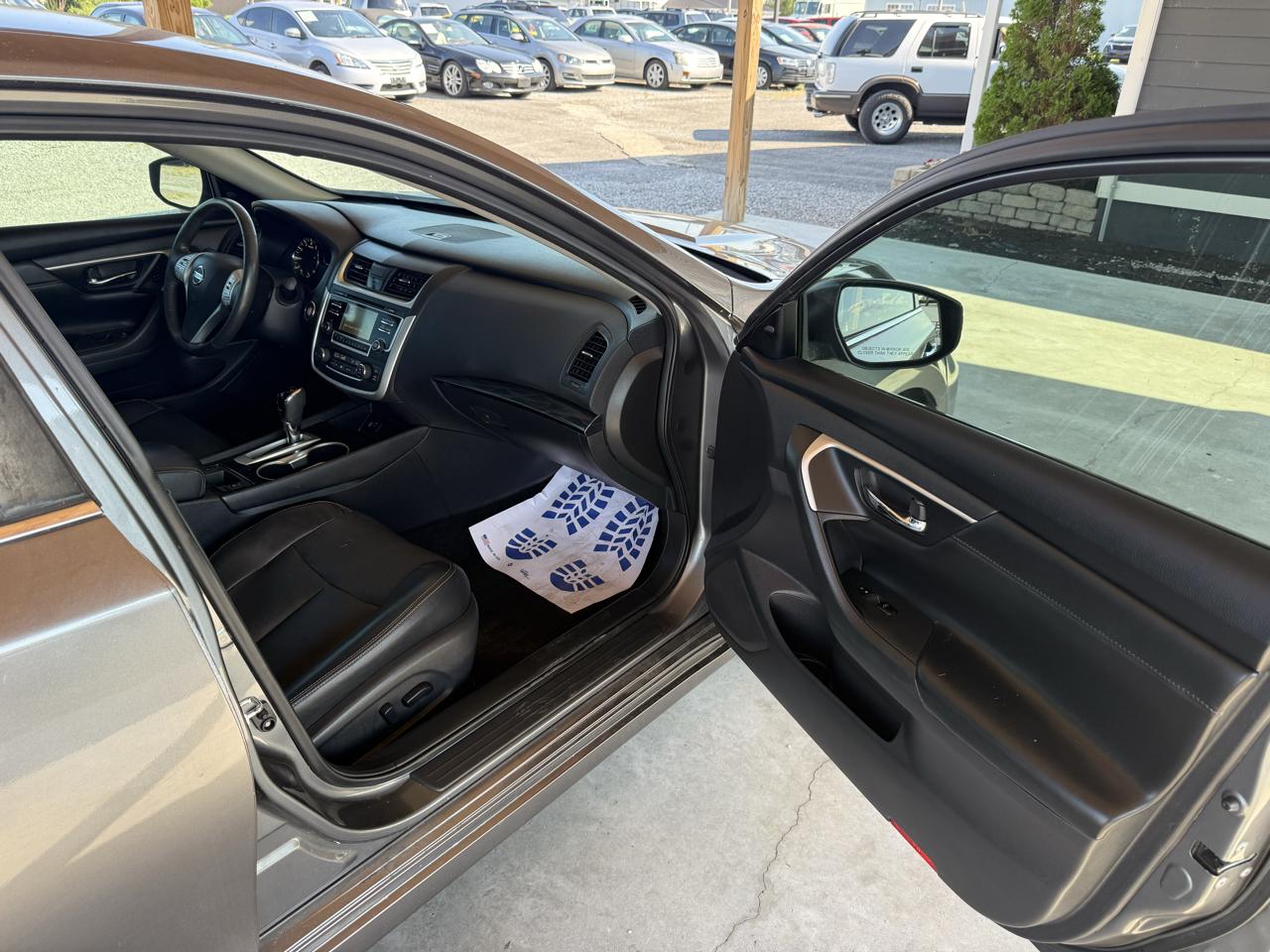 Nissan Altima 2.5 SL Sedan 2017