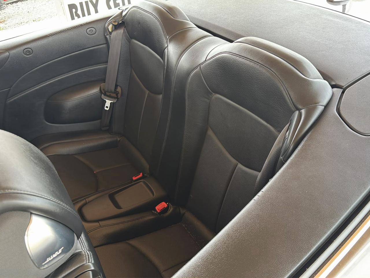 Infiniti G37 Convertible 2dr Base 2010