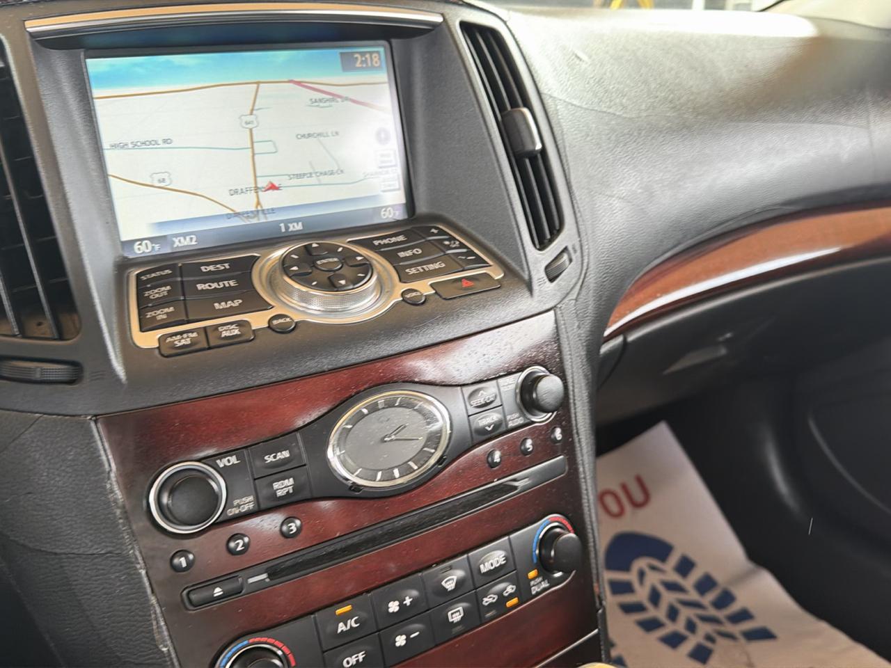 Infiniti G37 Convertible 2dr Base 2010